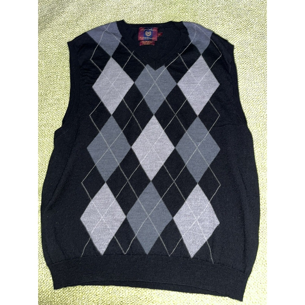 Bryan Nelson Eleven Straight Argyle Pattern Golf Vest , Cashmere Wool Blend , Xl